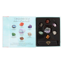 Load image into Gallery viewer, Manifestation Crystal Gift Set