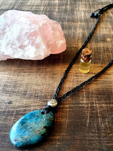 Apatite Necklace With Lava Stone And Essential Oil
