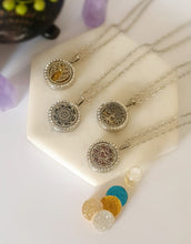 Load image into Gallery viewer, Aromatherapy Necklace With Essential Oil