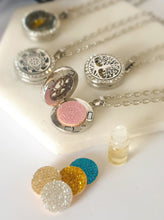 Load image into Gallery viewer, Aromatherapy Necklace With Essential Oil